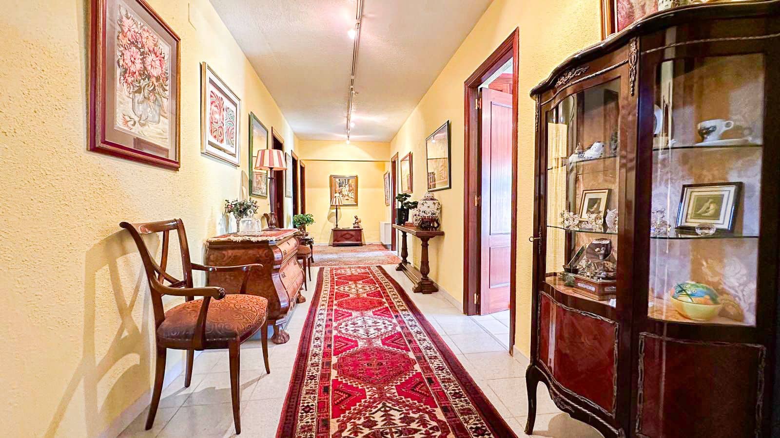 4 slaapkamer Villa te koop in Alfaz del Pi / L'Alfas del Pi met zwembad garage - € 725.000 (Ref: 9328418)