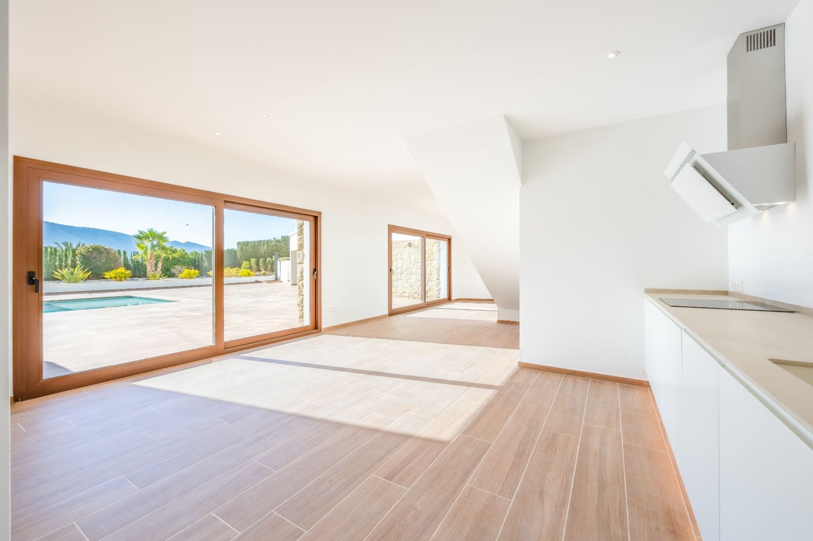 Chalet de 5 habitaciones en Alfaz del Pi / L'Alfàs del Pi en venta con piscina garaje - 2.250.000 € (Ref: 9328421)