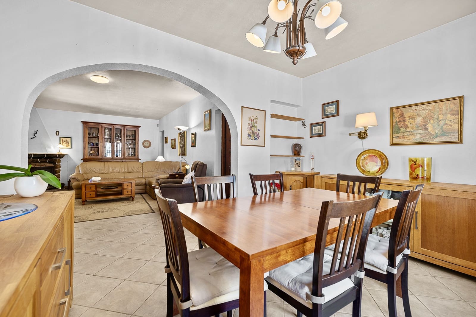 5 soveværelse Villa til salg i Alfaz del Pi / L'Alfas del Pi med swimmingpool garage - € 450.000 (Ref: 9328422)