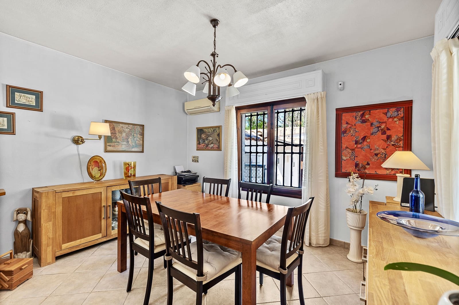 5 soveværelse Villa til salg i Alfaz del Pi / L'Alfas del Pi med swimmingpool garage - € 450.000 (Ref: 9328422)