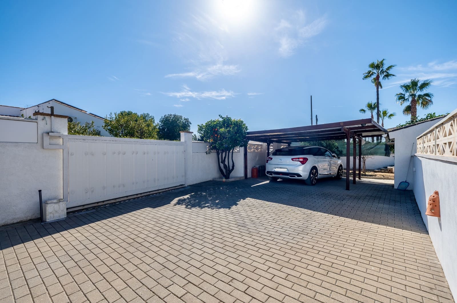 5 soveværelse Villa til salg i Alfaz del Pi / L'Alfas del Pi med swimmingpool garage - € 450.000 (Ref: 9328422)