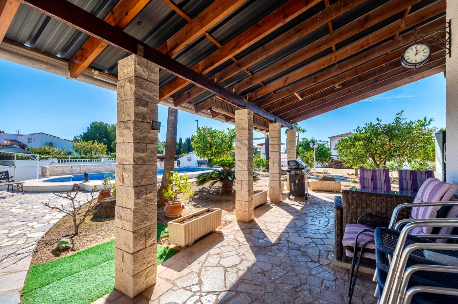 5 soveværelse Villa til salg i Alfaz del Pi / L'Alfas del Pi med swimmingpool garage - € 450.000 (Ref: 9328422)