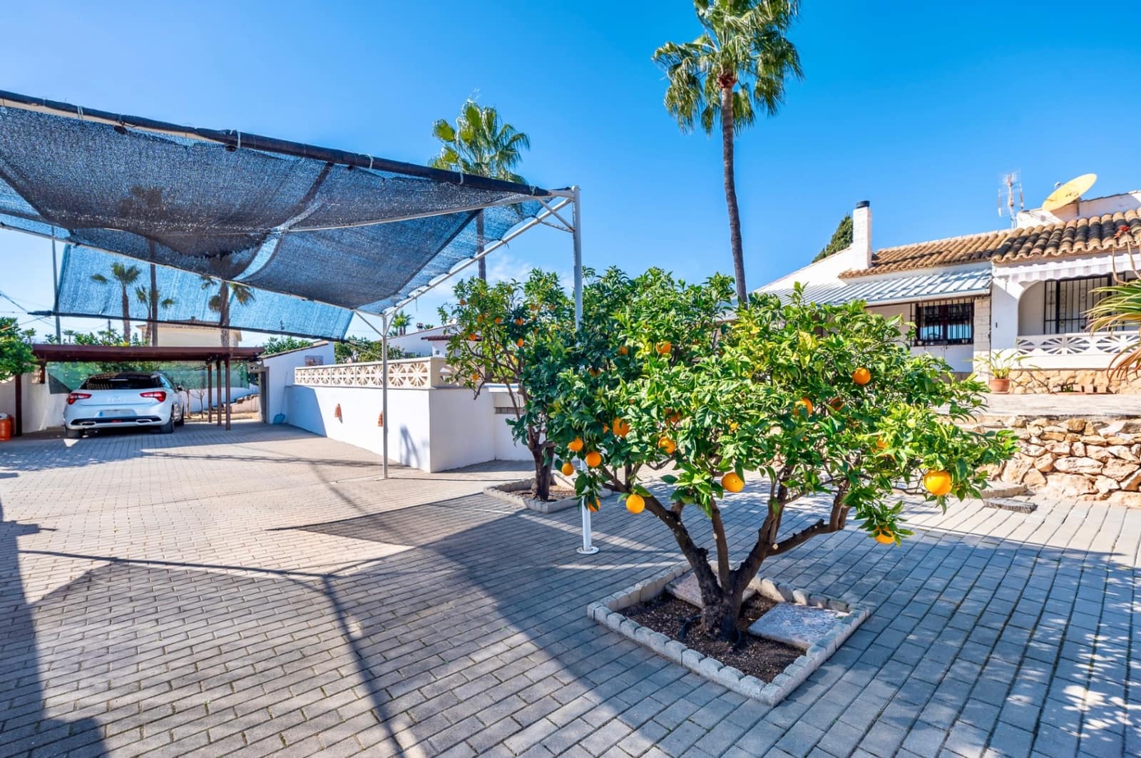 5 soveværelse Villa til salg i Alfaz del Pi / L'Alfas del Pi med swimmingpool garage - € 450.000 (Ref: 9328422)