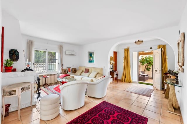 3 Zimmer Villa zu verkaufen in Alfaz del Pi / L'Alfàs del Pi mit Pool Garage - 530.000 € (Ref: 9328424)