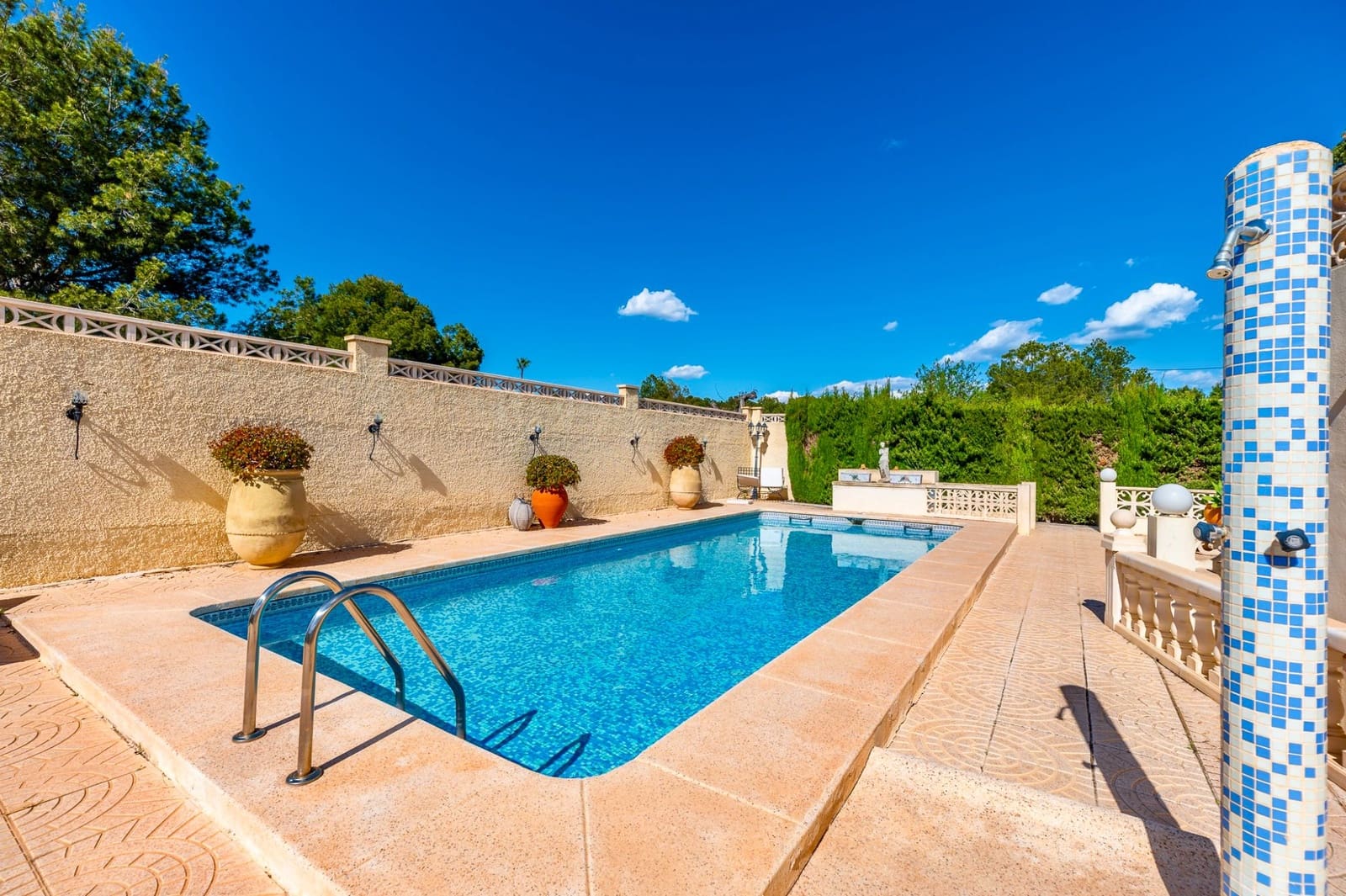 3 Zimmer Villa zu verkaufen in Alfaz del Pi / L'Alfas del Pi mit Pool Garage - 530.000 € (Ref: 9328424)