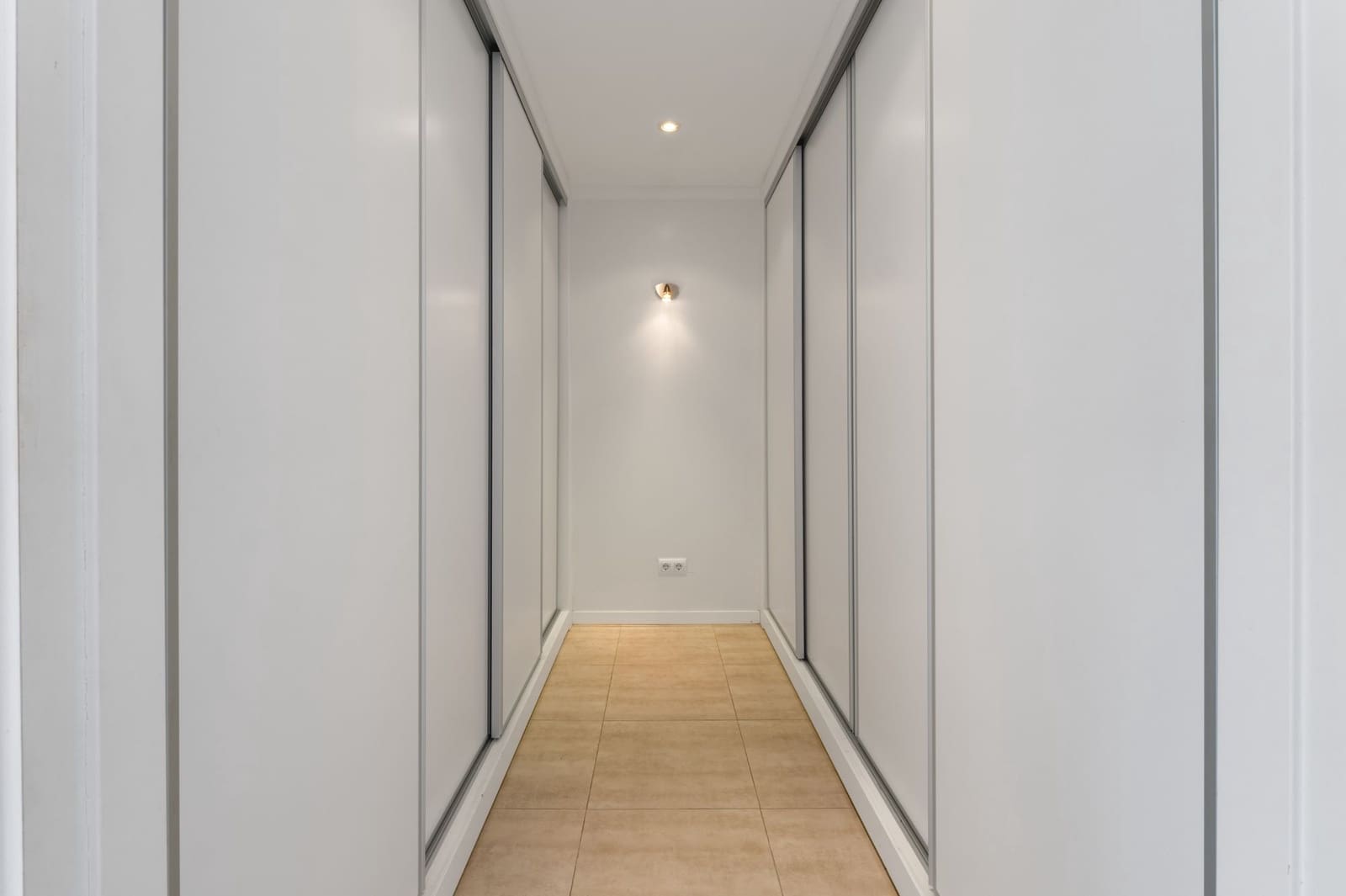 Chalet de 6 habitaciones en Alfaz del Pi / L'Alfàs del Pi en venta con piscina garaje - 725.000 € (Ref: 9328425)