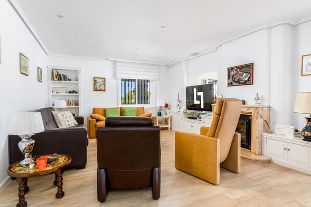 7 quarto Moradia para venda em Alfaz del Pi / L'Alfàs del Pi com piscina garagem - 995 000 € (Ref: 9328426)