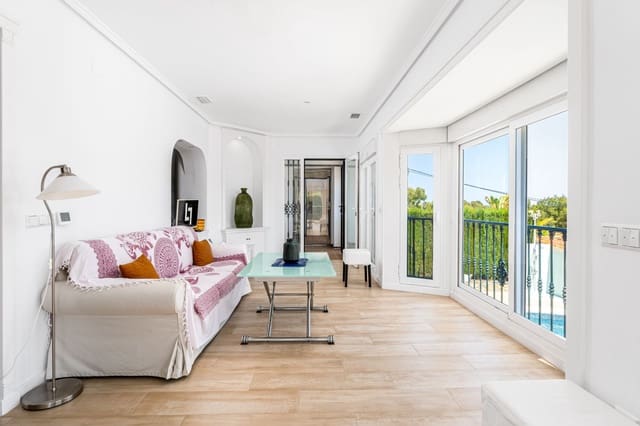 7 quarto Moradia para venda em Alfaz del Pi / L'Alfàs del Pi com piscina garagem - 995 000 € (Ref: 9328426)