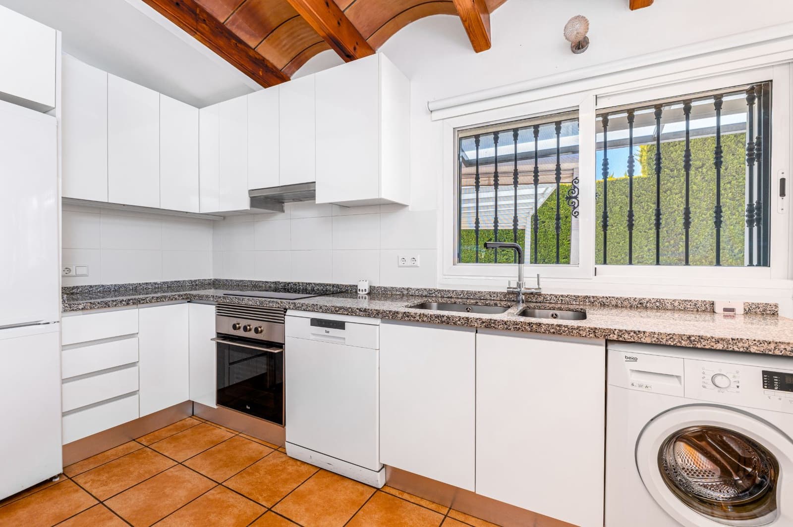 7 quarto Moradia para venda em Alfaz del Pi / L'Alfas del Pi com piscina garagem - 995 000 € (Ref: 9328426)