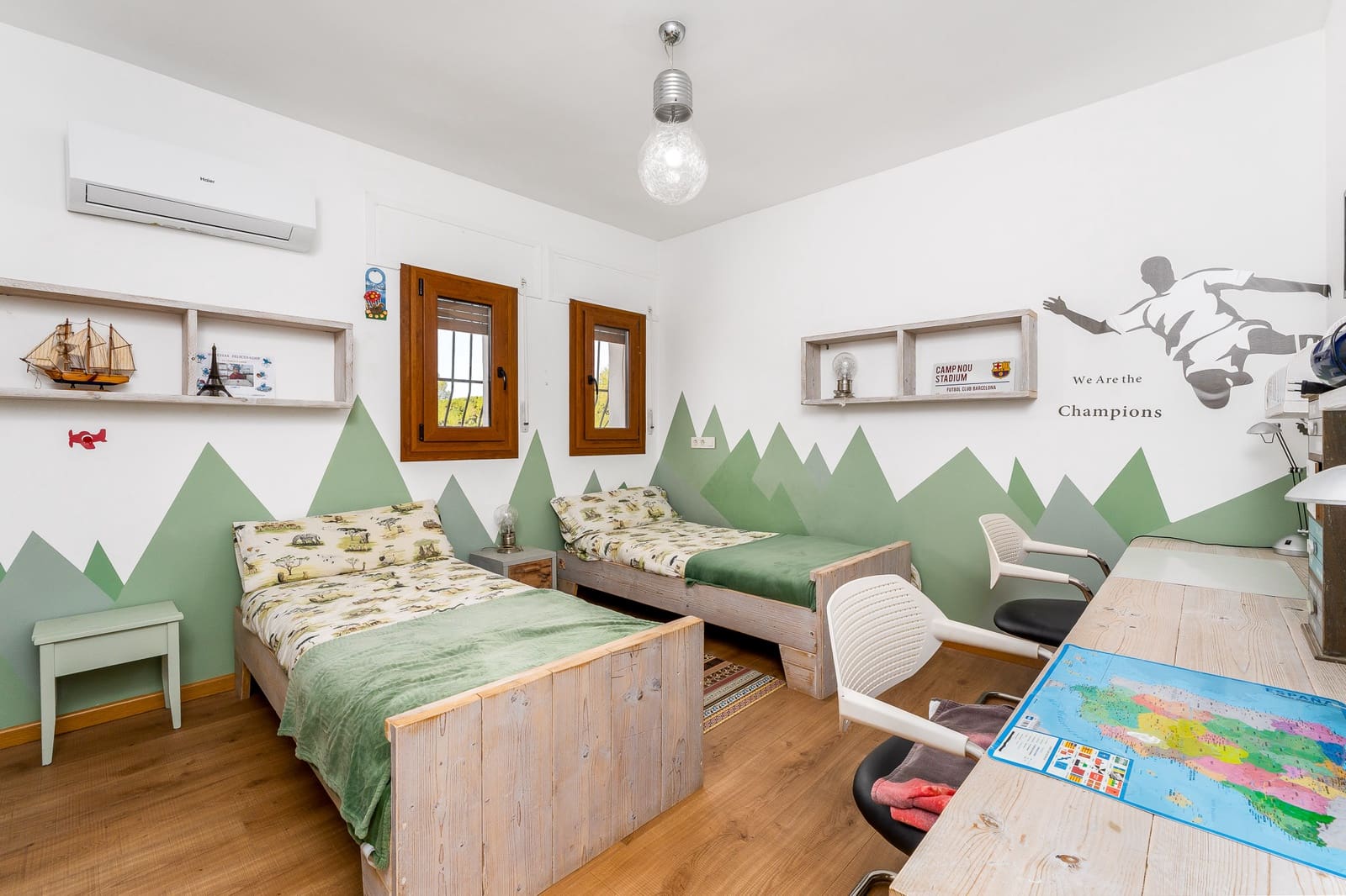 Chalet de 5 habitaciones en Alfaz del Pi / L'Alfàs del Pi en venta con piscina garaje - 1.495.000 € (Ref: 9328427)