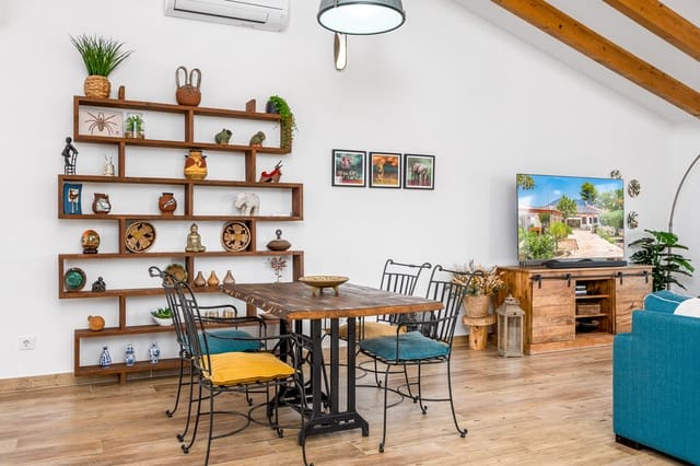 Chalet de 5 habitaciones en Alfaz del Pi / L'Alfàs del Pi en venta con piscina garaje - 1.495.000 € (Ref: 9328427)