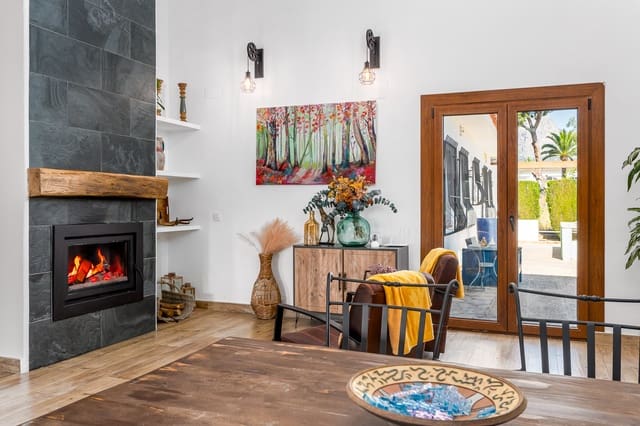 Chalet de 5 habitaciones en Alfaz del Pi / L'Alfàs del Pi en venta con piscina garaje - 1.495.000 € (Ref: 9328427)