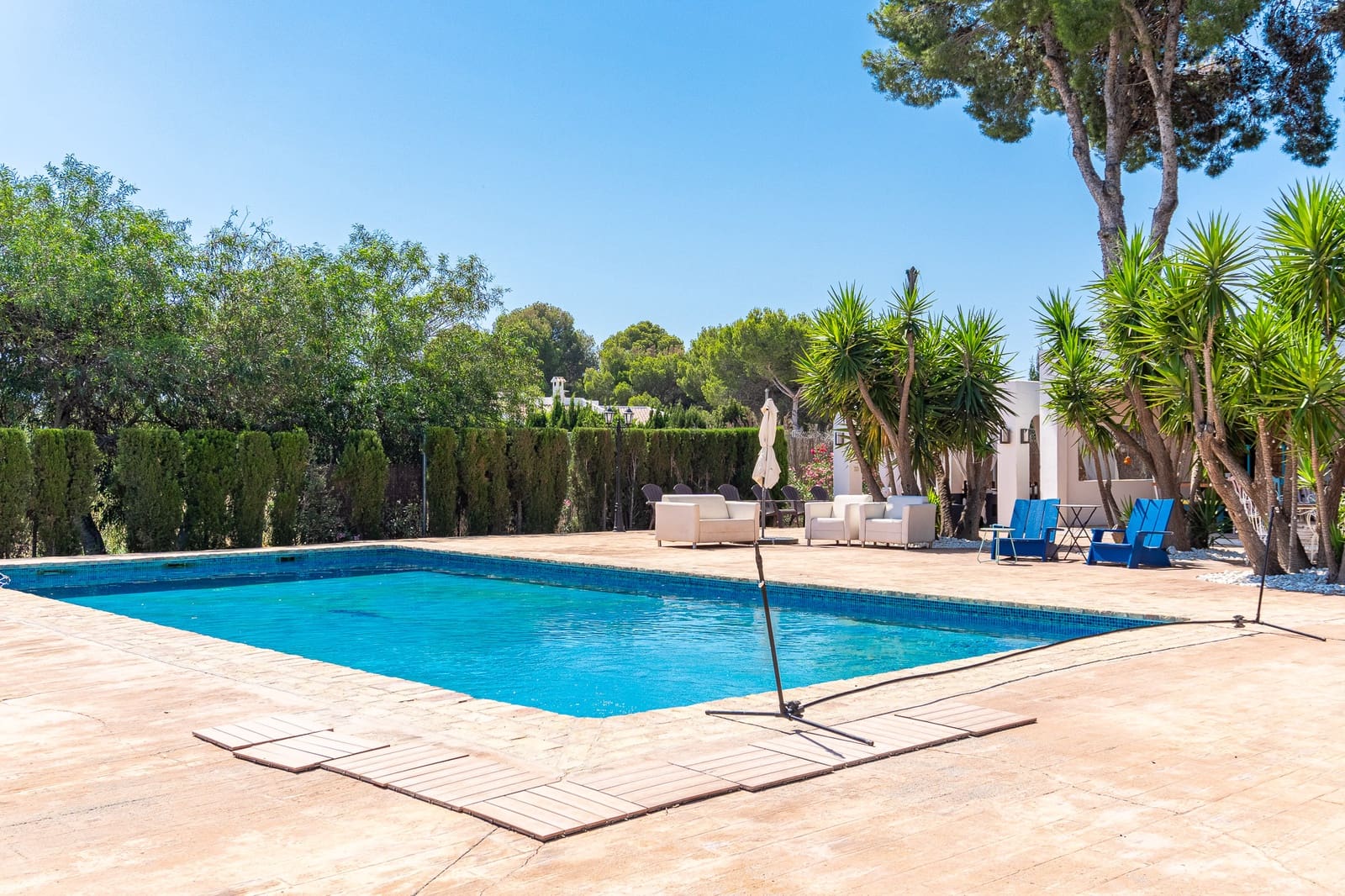 Chalet de 5 habitaciones en Alfaz del Pi / L'Alfàs del Pi en venta con piscina garaje - 1.495.000 € (Ref: 9328427)