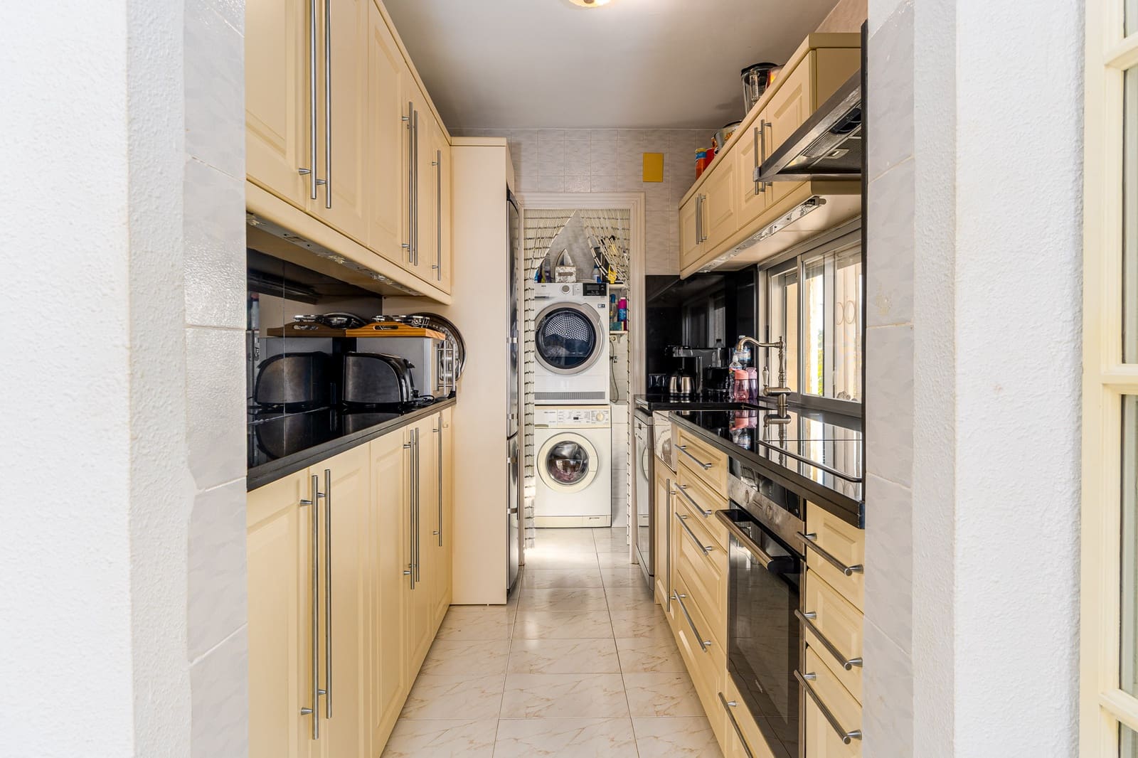 4 Zimmer Villa zu verkaufen in Alfaz del Pi / L'Alfas del Pi mit Pool Garage - 495.000 € (Ref: 9328428)