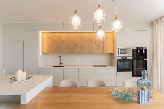 3 slaapkamer Appartement te koop in Benidorm met zwembad garage - € 1.170.000 (Ref: 9328432)