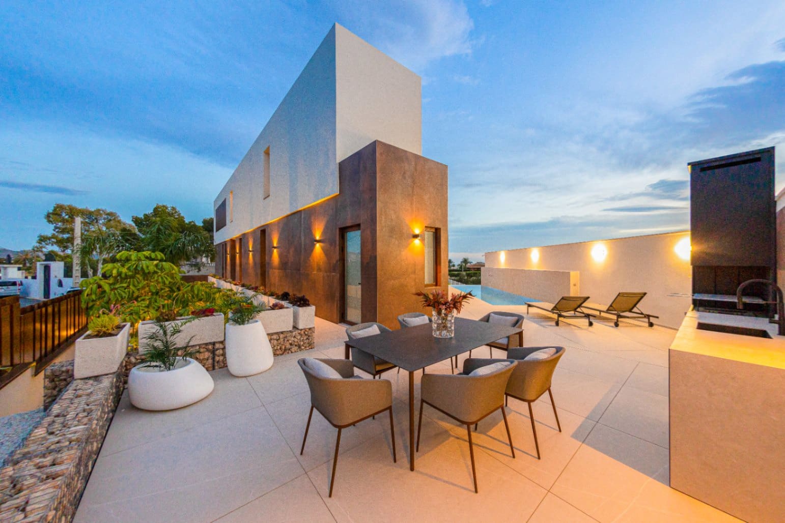 4 bedroom Villa for sale in Benidorm with pool garage - € 2,825,000 (Ref: 9328433)