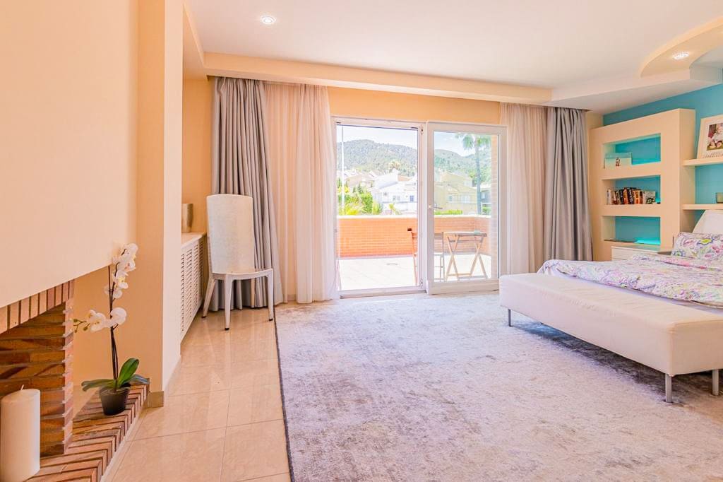7 slaapkamer Villa te koop in Benidorm met zwembad garage - € 1.595.000 (Ref: 9328434)
