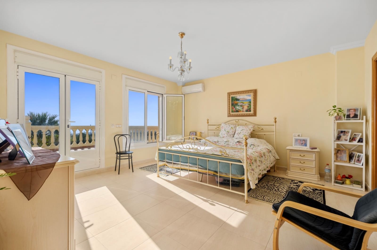 7 bedroom Villa for sale in Benidorm with pool garage - € 1,635,000 (Ref: 9328435)