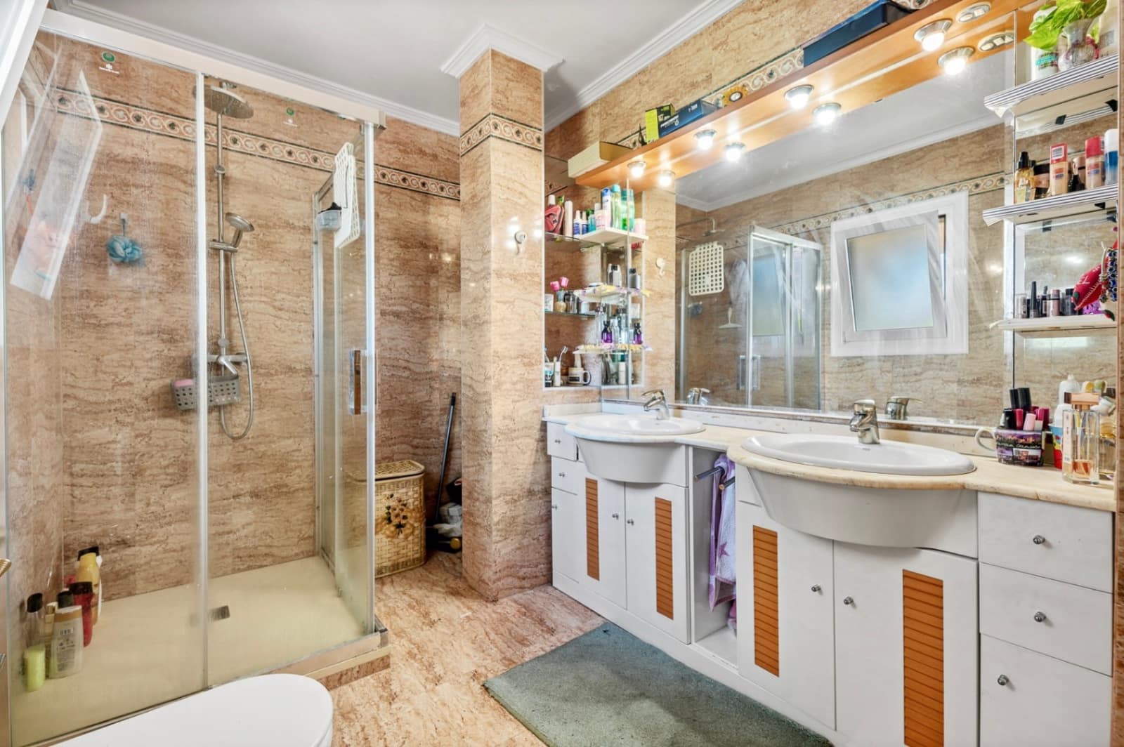 7 bedroom Villa for sale in Benidorm with pool garage - € 1,635,000 (Ref: 9328435)