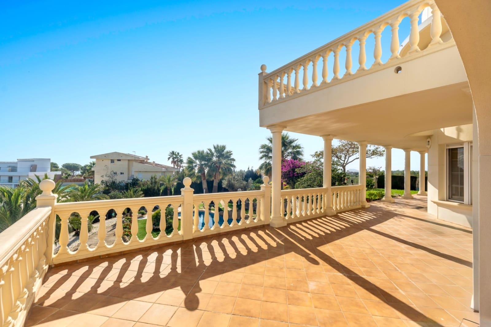 7 bedroom Villa for sale in Benidorm with pool garage - € 1,635,000 (Ref: 9328435)