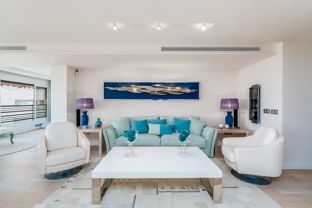 2 sypialnia Apartament na sprzedaż w Benidorm z basenem garażem - 1 490 000 € (Ref: 9328438)