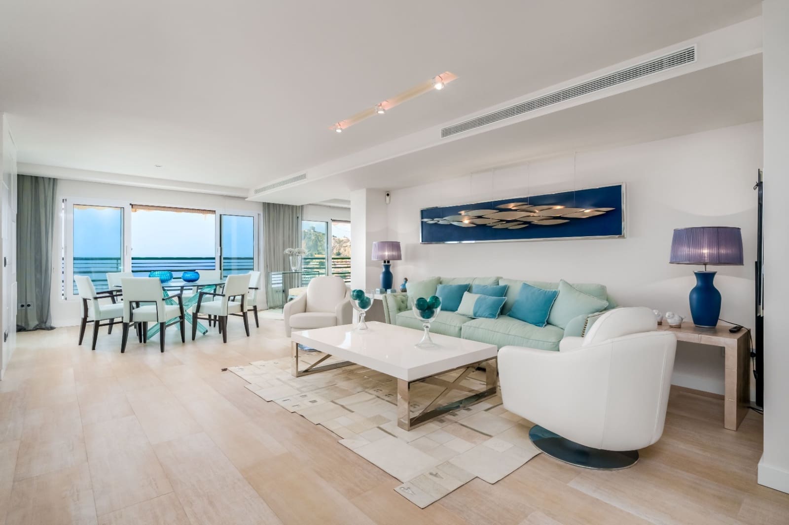 2 sypialnia Apartament na sprzedaż w Benidorm z basenem garażem - 1 490 000 € (Ref: 9328438)