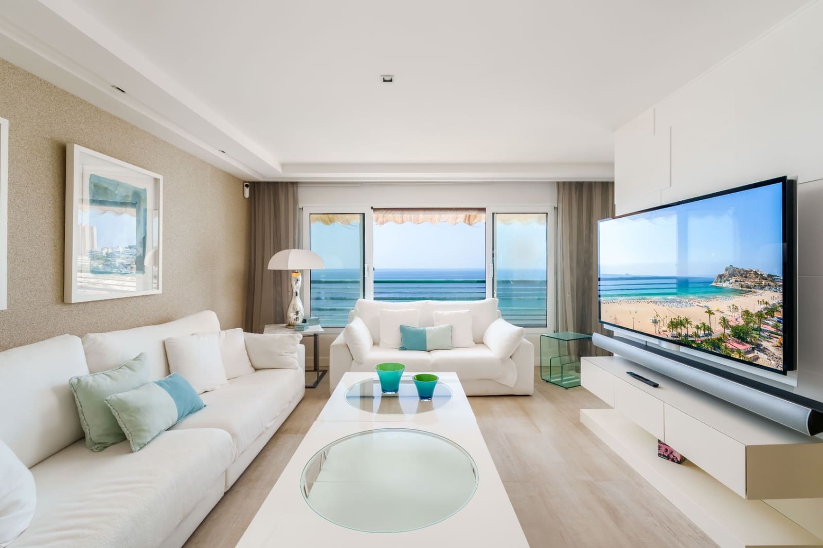 2 sypialnia Apartament na sprzedaż w Benidorm z basenem garażem - 1 490 000 € (Ref: 9328438)