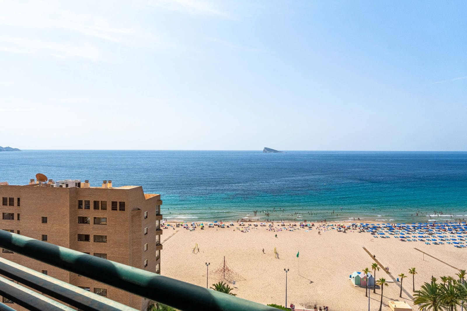 2 sypialnia Apartament na sprzedaż w Benidorm z basenem garażem - 1 490 000 € (Ref: 9328438)
