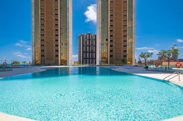 3 Zimmer Apartment zu verkaufen in Benidorm mit Pool - 1.095.000 € (Ref: 9328440)