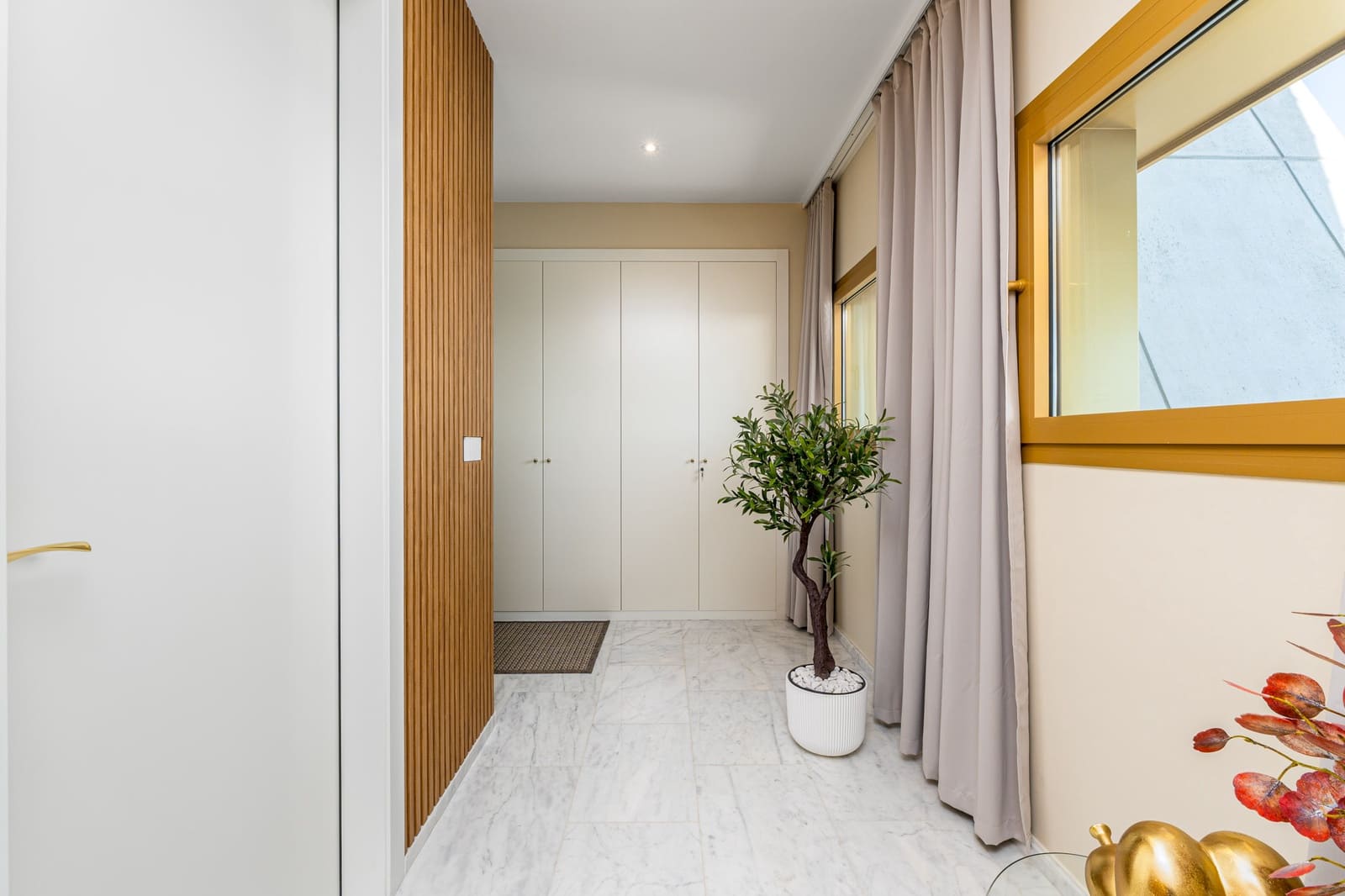 3 slaapkamer Appartement te koop in Benidorm met zwembad garage - € 1.730.000 (Ref: 9328441)