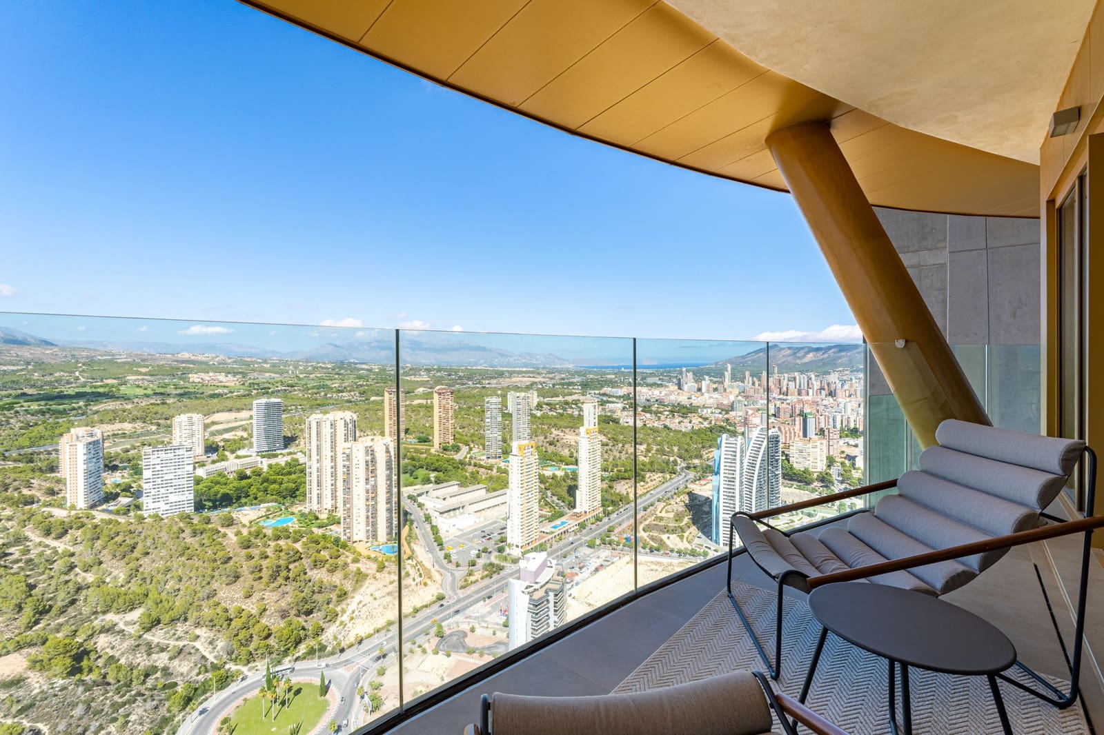 3 slaapkamer Appartement te koop in Benidorm met zwembad garage - € 1.730.000 (Ref: 9328441)