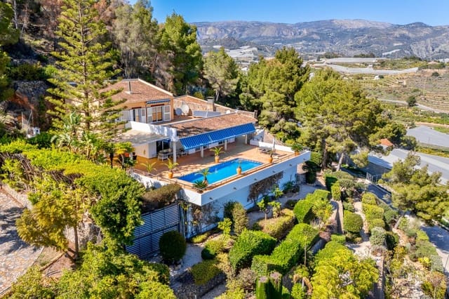 5 bedroom Villa for sale in Callosa d'En Sarrià with pool garage - € 950,000 (Ref: 9328444)