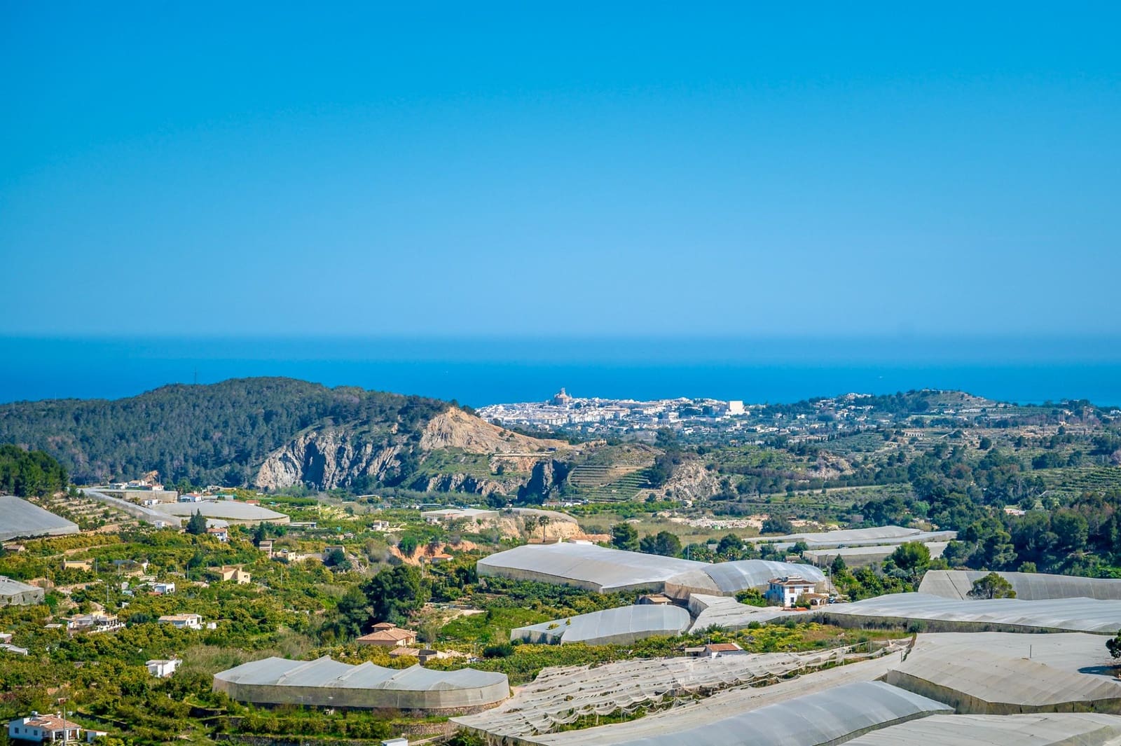 5 bedroom Villa for sale in Callosa d'En Sarria with pool garage - € 950,000 (Ref: 9328444)