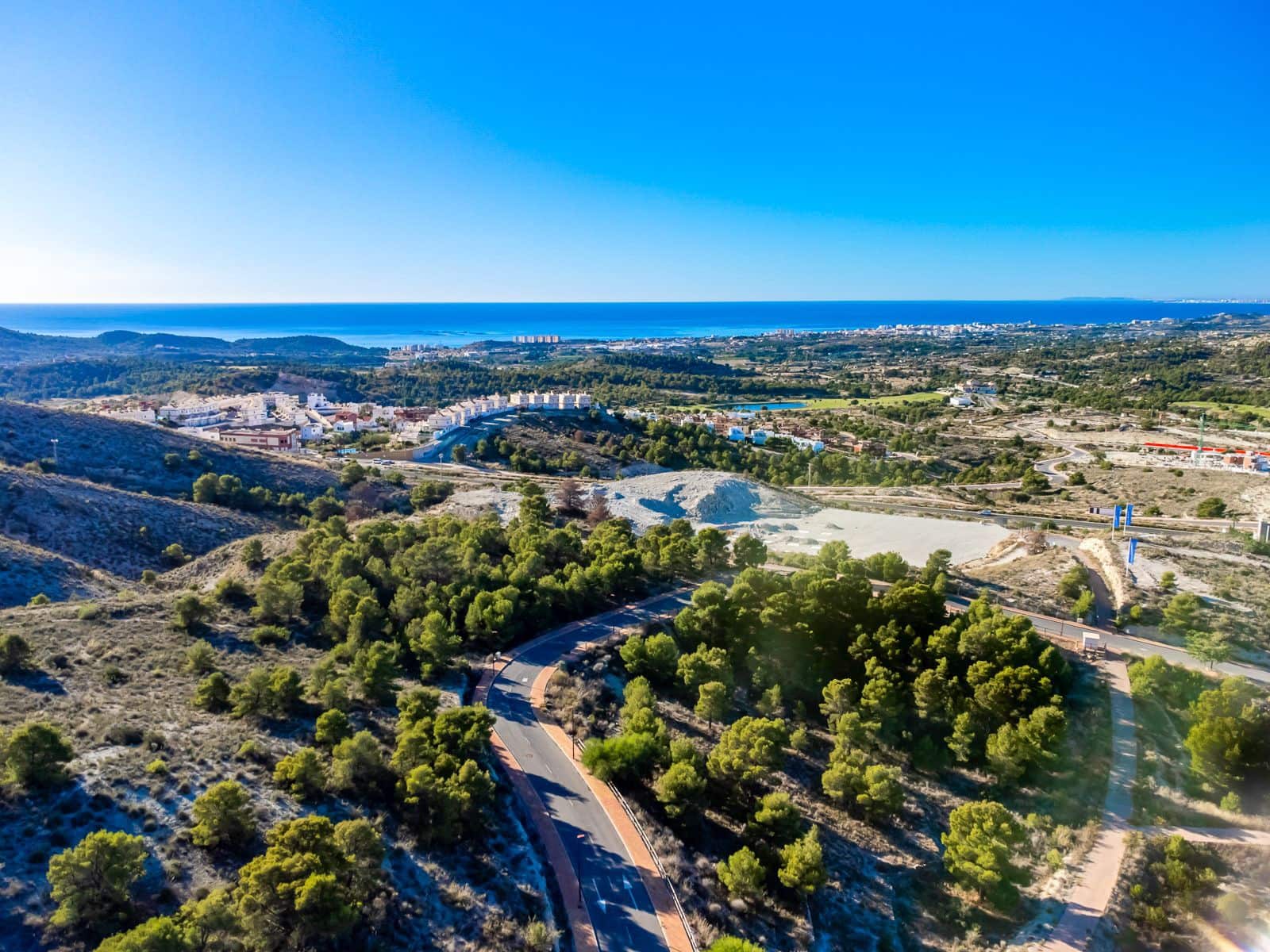 4 makuuhuone Huvila myytävänä paikassa Finestrat mukana uima-altaan 
autotalli - 2 200 000 € (Ref: 9328445)