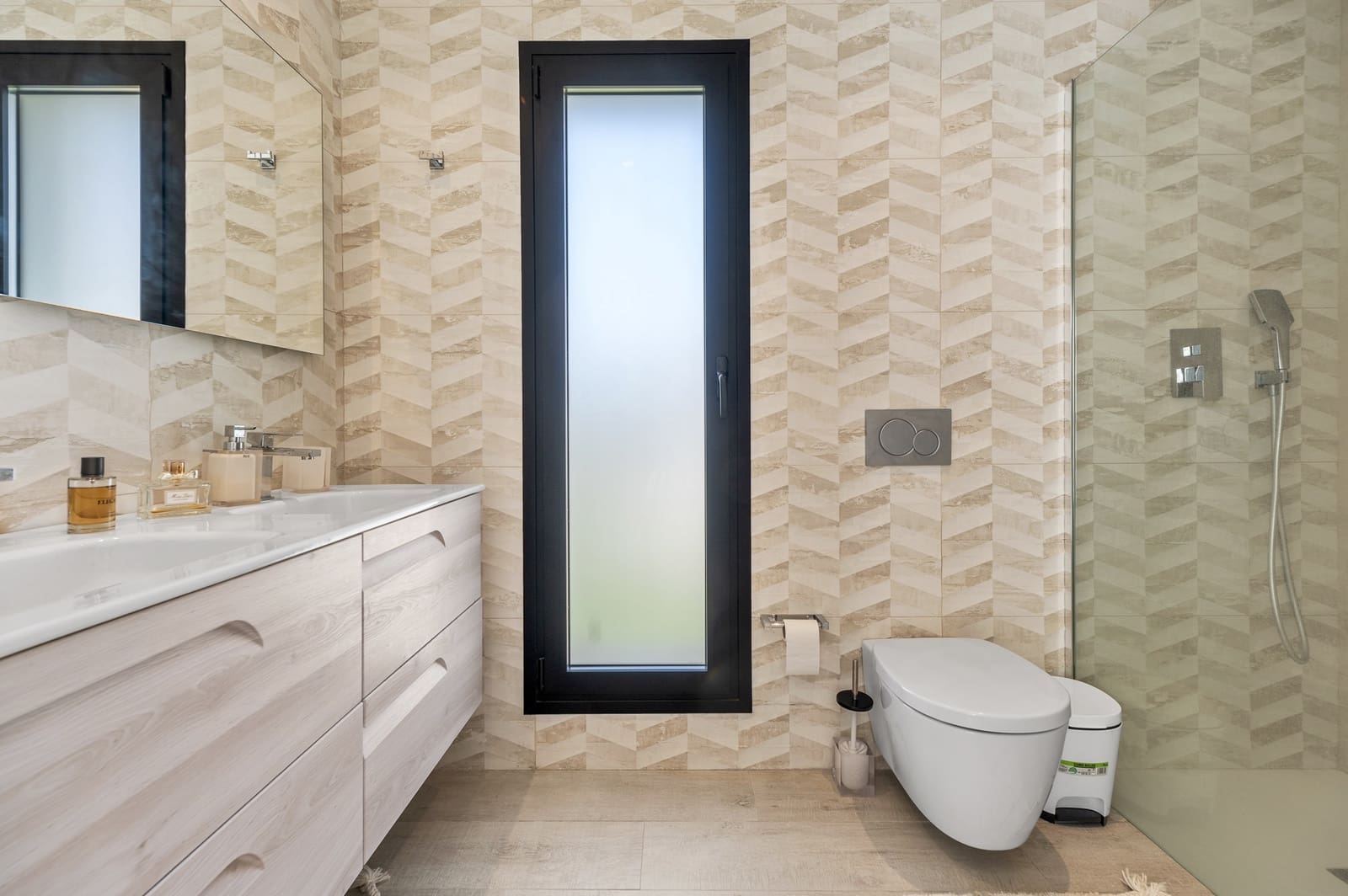 4 bedroom Villa for sale in Finestrat with pool garage - € 980,000 (Ref: 9328449)