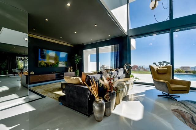 7 makuuhuone Huvila myytävänä paikassa Finestrat mukana uima-altaan 
autotalli - 4 450 000 € (Ref: 9328452)