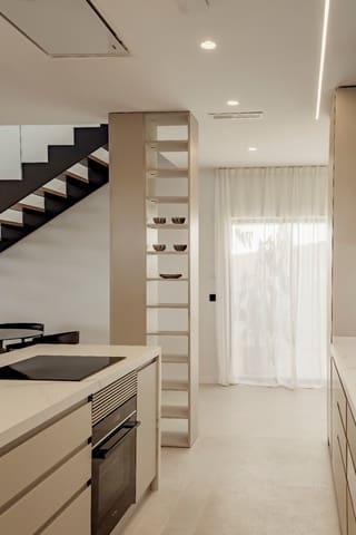 Chalet de 4 habitaciones en Finestrat en venta con piscina garaje - 950.000 € (Ref: 9328464)