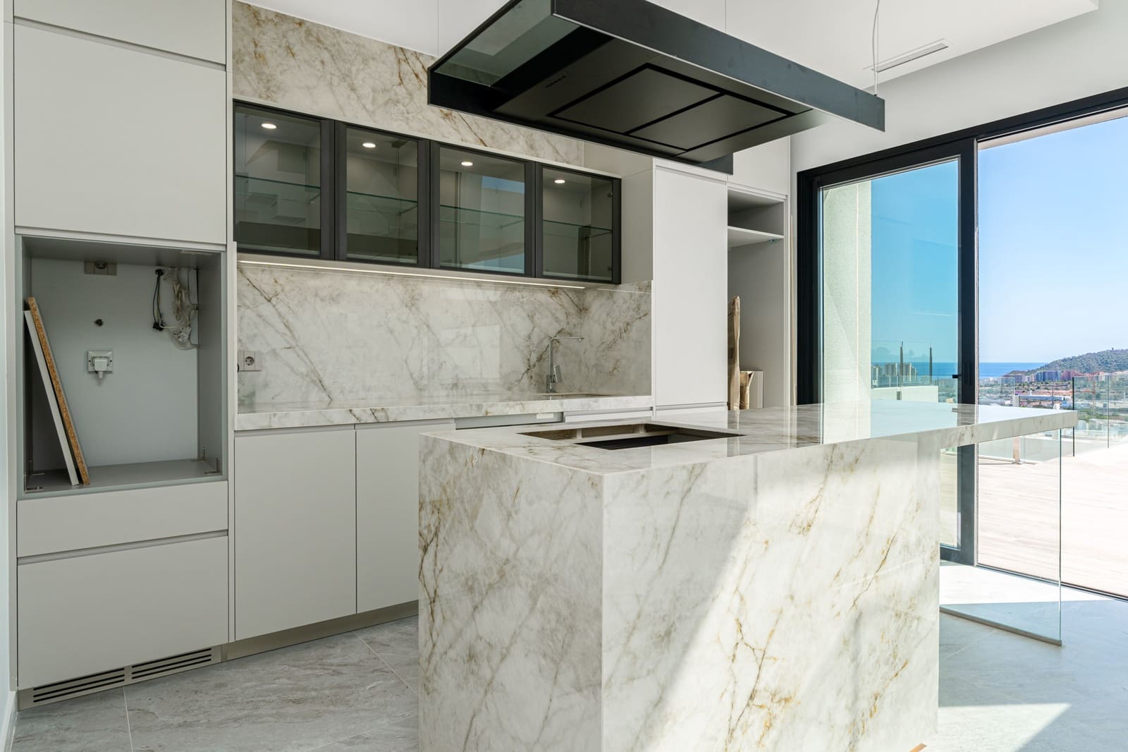 4 Zimmer Villa zu verkaufen in Finestrat mit Pool Garage - 1.350.000 € (Ref: 9328465)