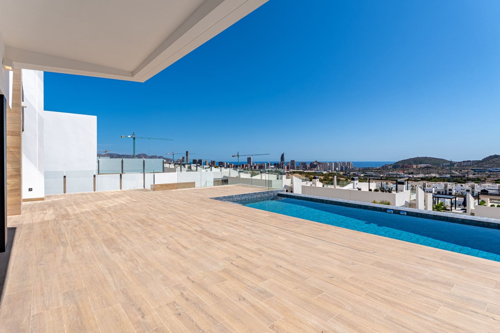 4 Zimmer Villa zu verkaufen in Finestrat mit Pool Garage - 1.350.000 € (Ref: 9328465)