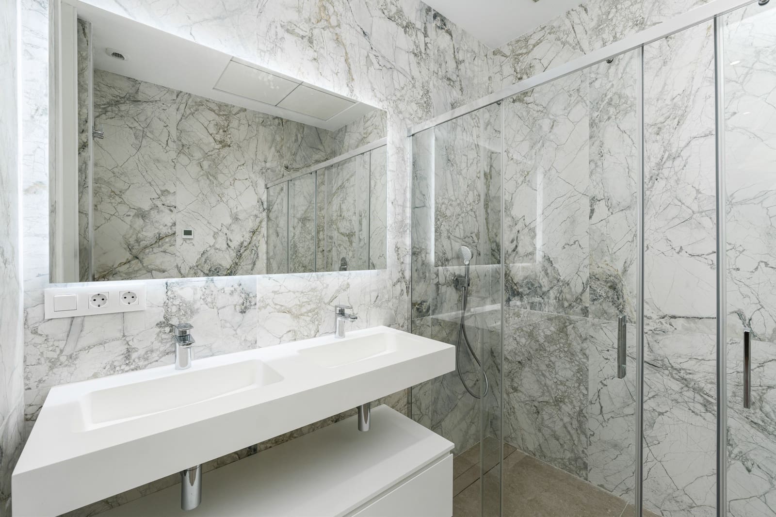 4 Zimmer Villa zu verkaufen in Finestrat mit Pool Garage - 2.700.000 € (Ref: 9328475)