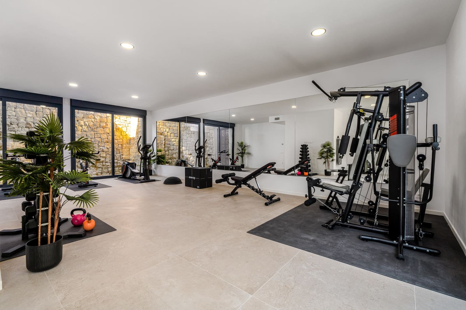 4 Zimmer Villa zu verkaufen in Finestrat mit Pool Garage - 2.700.000 € (Ref: 9328475)