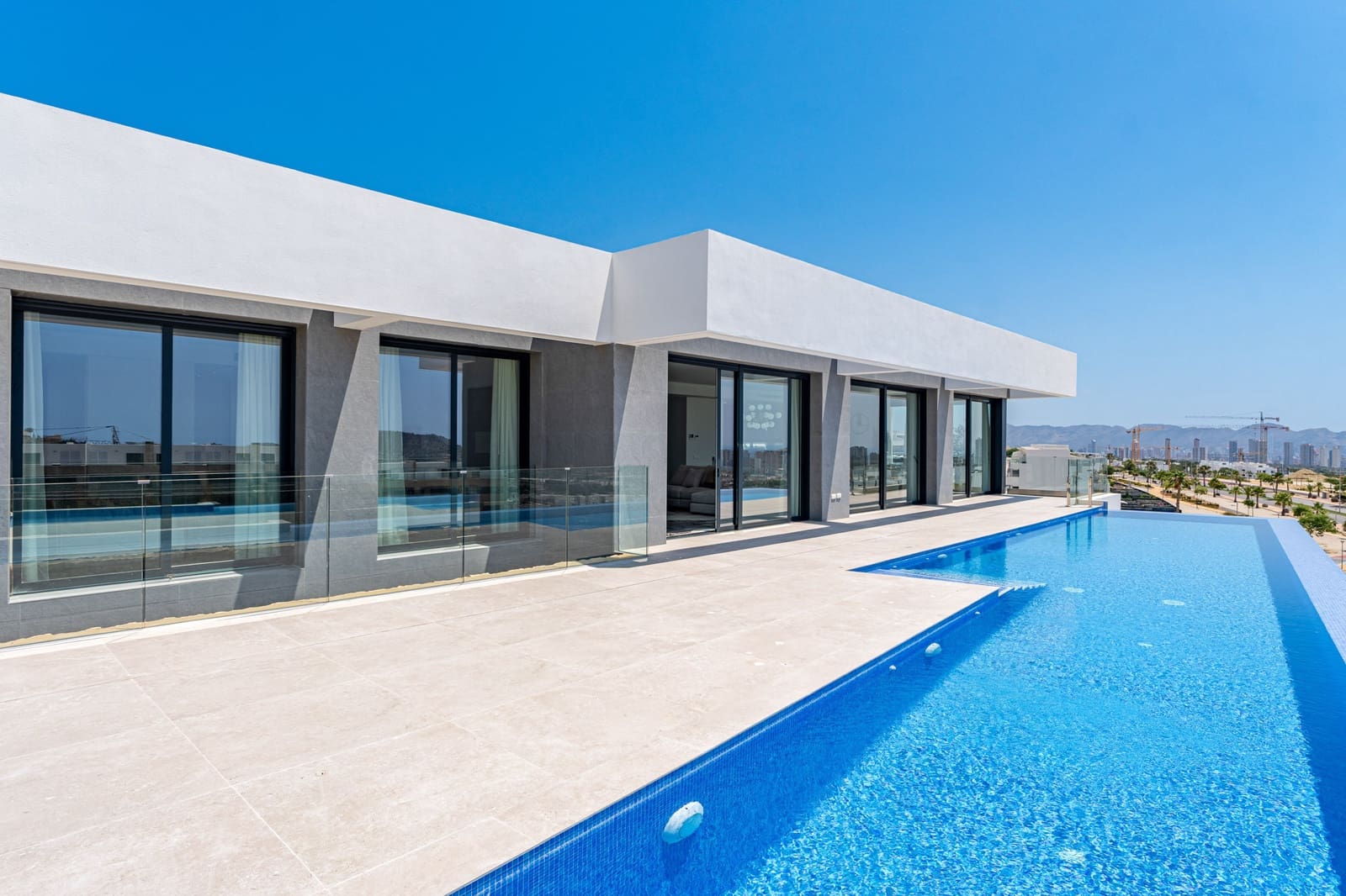 4 Zimmer Villa zu verkaufen in Finestrat mit Pool Garage - 2.700.000 € (Ref: 9328475)