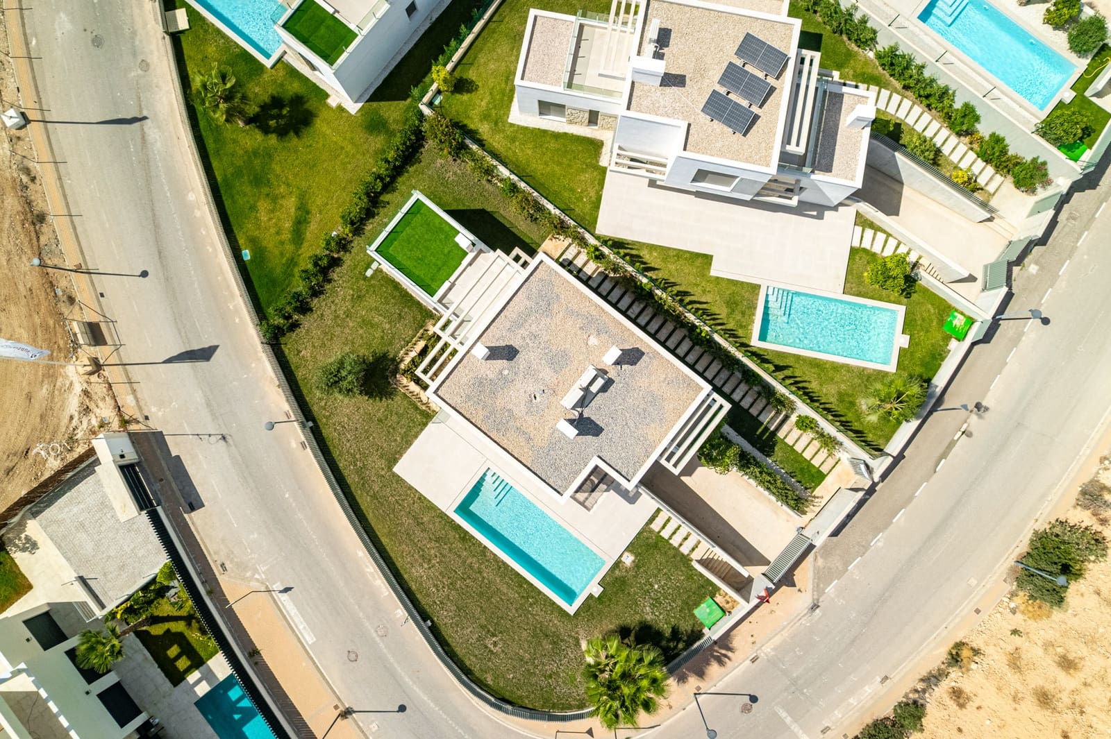 4 quarto Moradia para venda em Finestrat com piscina garagem - 797 000 € (Ref: 9328477)