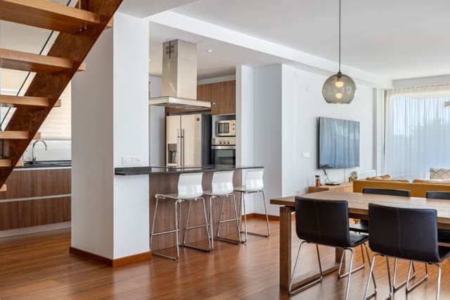 4 Zimmer Villa zu verkaufen in La Nucia mit Pool Garage - 1.650.000 € (Ref: 9328481)