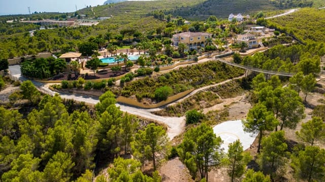 7 makuuhuone Huvila myytävänä paikassa La Nucia mukana uima-altaan 
autotalli - 5 600 000 € (Ref: 9328482)