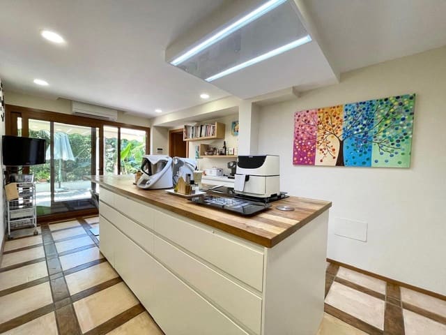 5 chambre Villa/Maison à vendre à La Nucia - 1 440 000 € (Ref: 9328483)