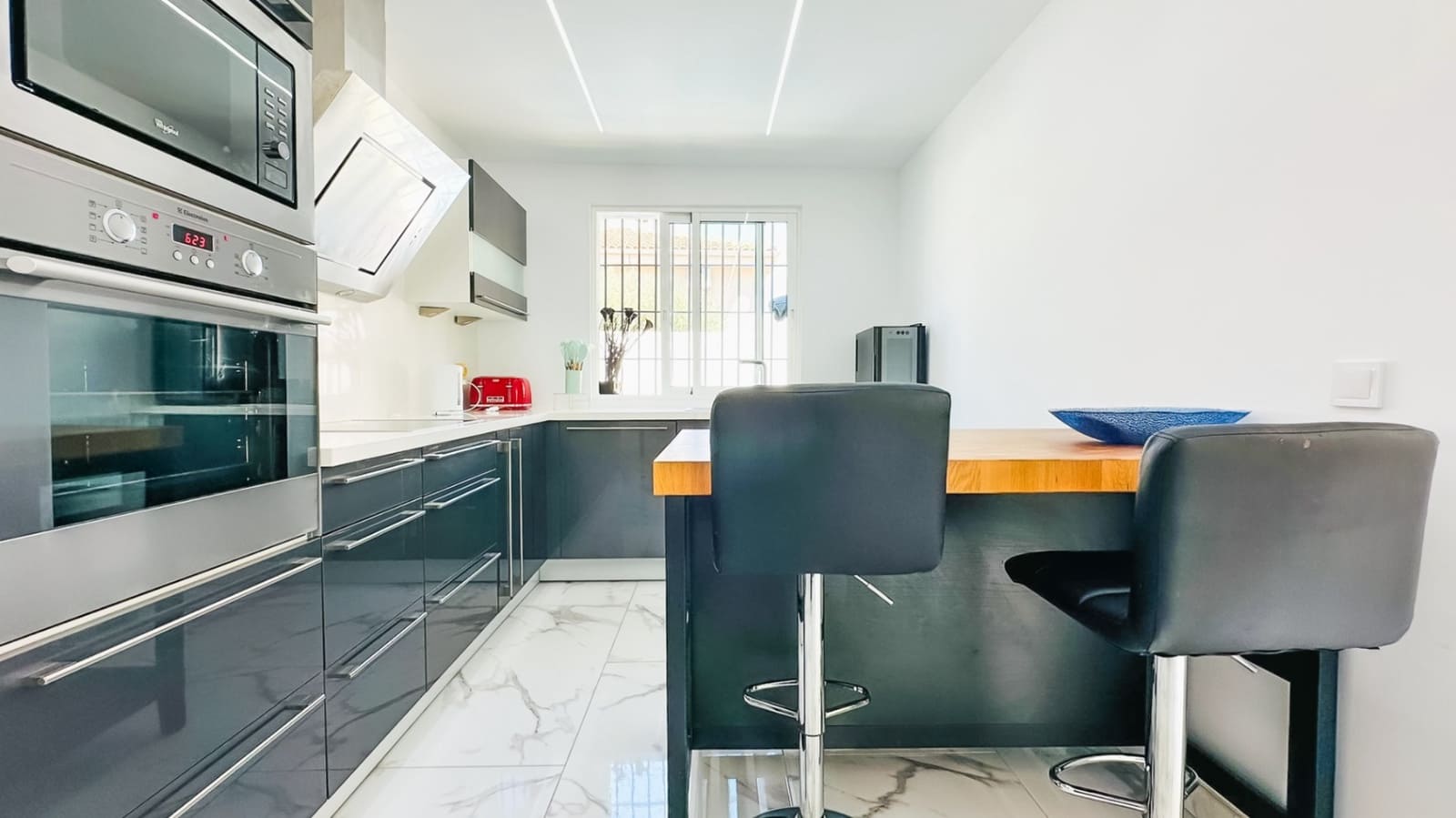 3 chambre Villa/Maison à vendre à La Nucia avec piscine garage - 495 000 € (Ref: 9328484)