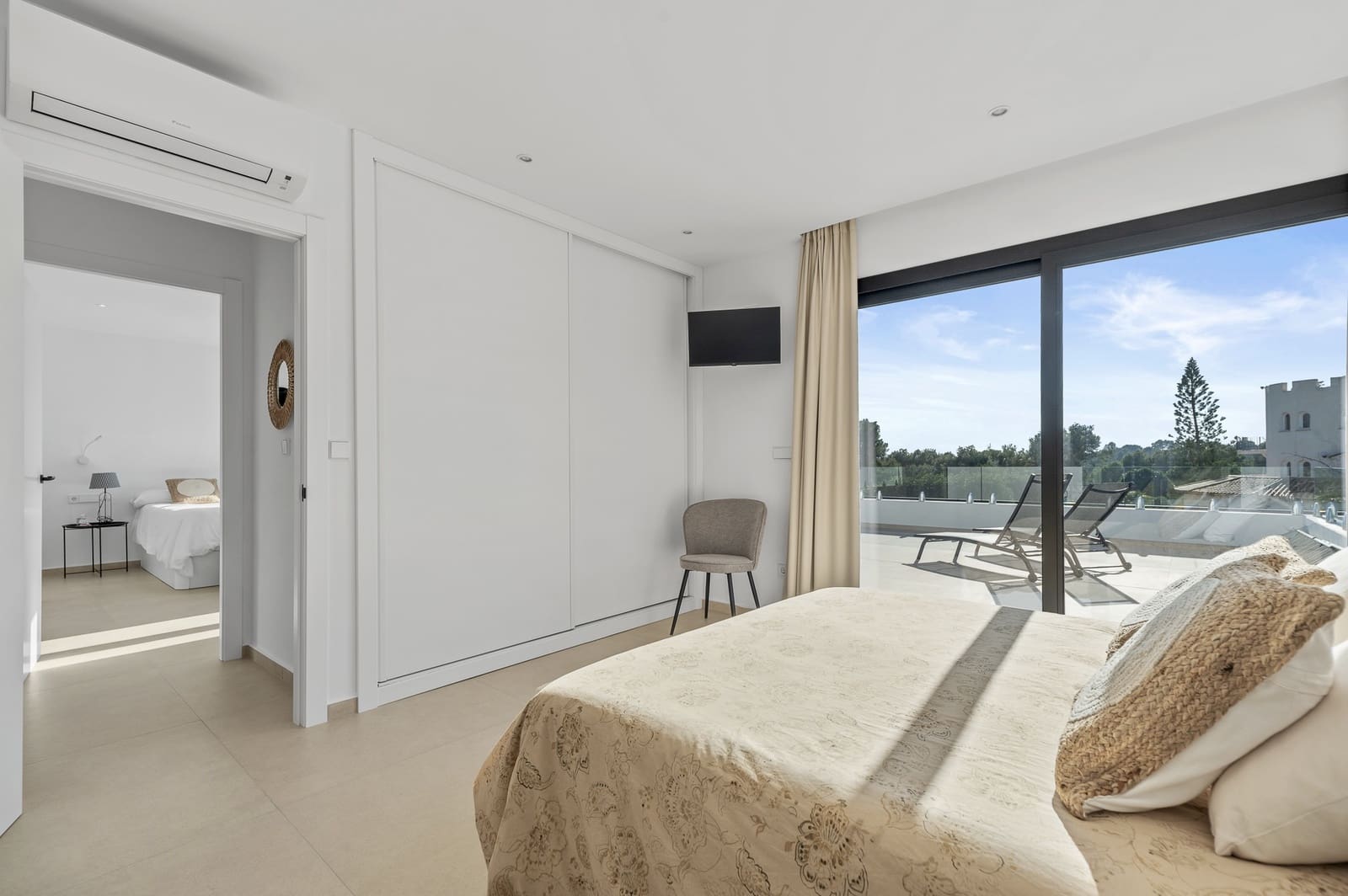 4 makuuhuone Huvila myytävänä paikassa La Nucia mukana uima-altaan 
autotalli - 1 175 000 € (Ref: 9328485)