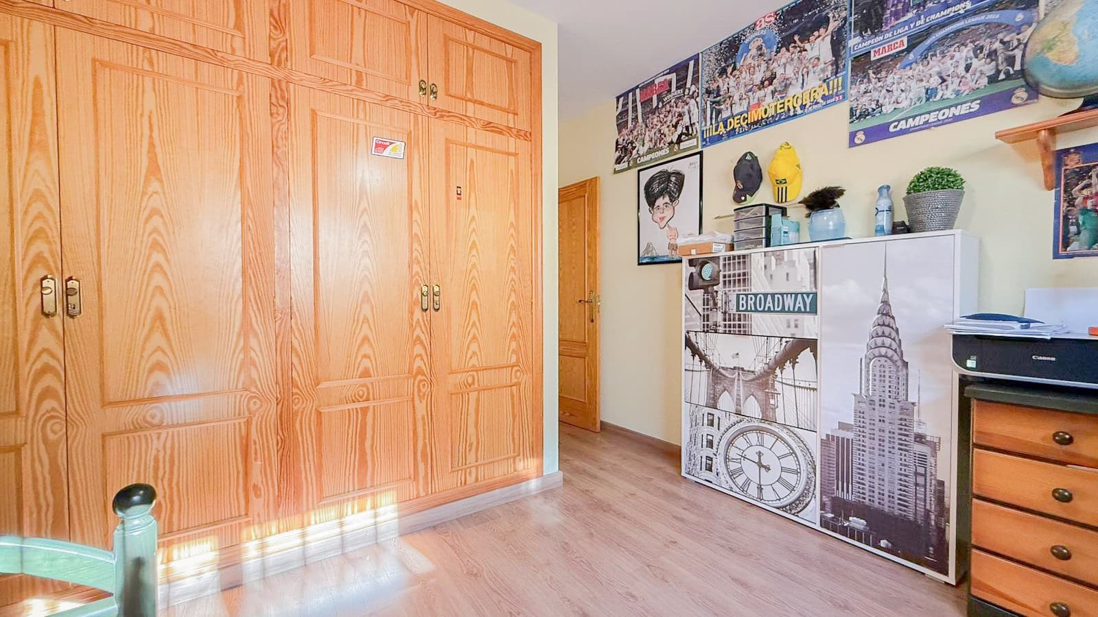 3 Zimmer Villa zu verkaufen in La Nucia mit Pool Garage - 530.000 € (Ref: 9328486)