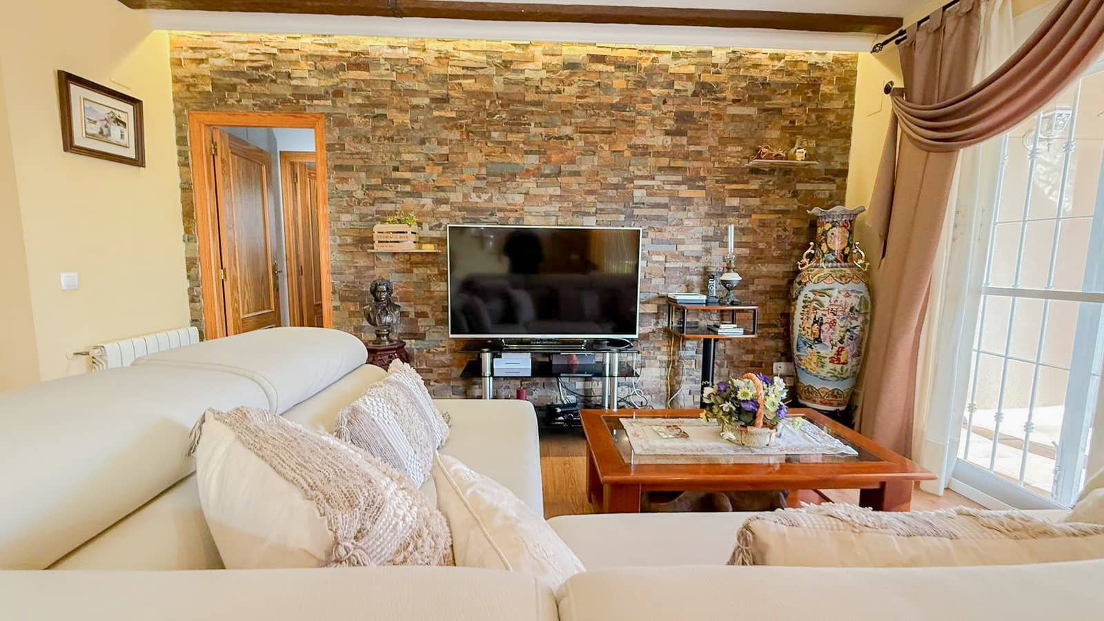 3 Zimmer Villa zu verkaufen in La Nucia mit Pool Garage - 530.000 € (Ref: 9328486)